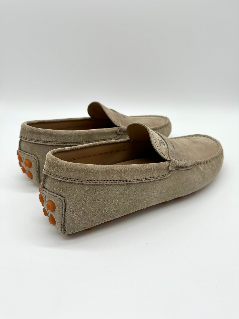 Thumbnail: Tod's beige gommino
