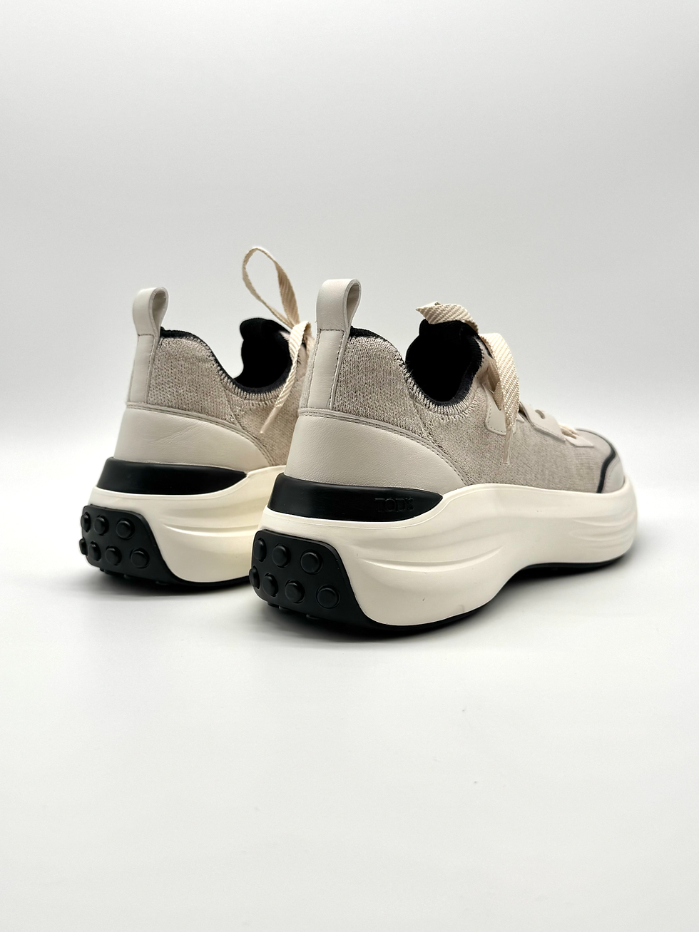 Thumbnail: Tod's ecru/linnen sneaker