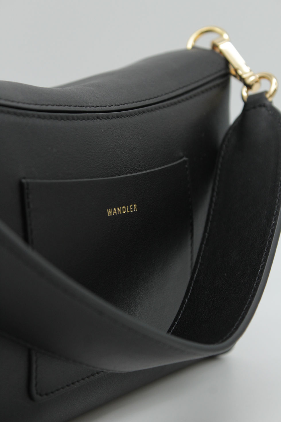Thumbnail: Wandler oscar crossbody