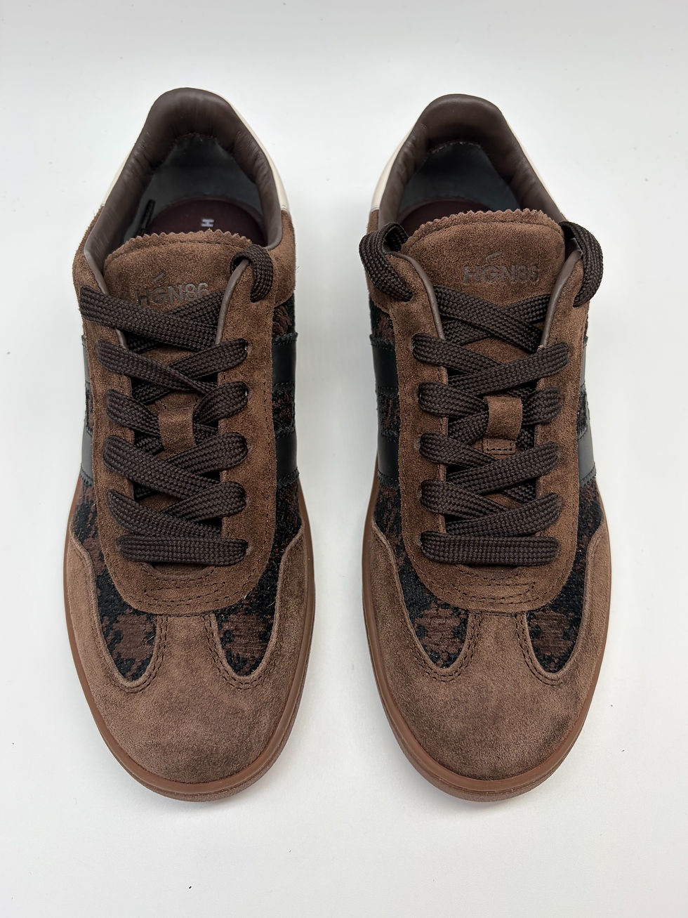 Thumbnail: Hogan bruin cool sneakers