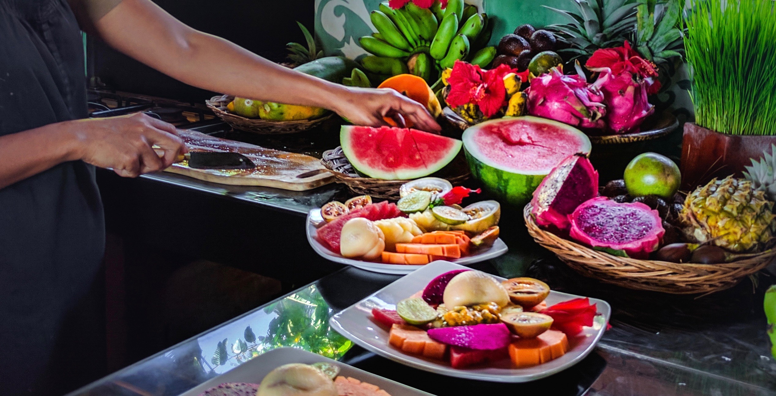 Discover Fresh Local Seasonal Fruits