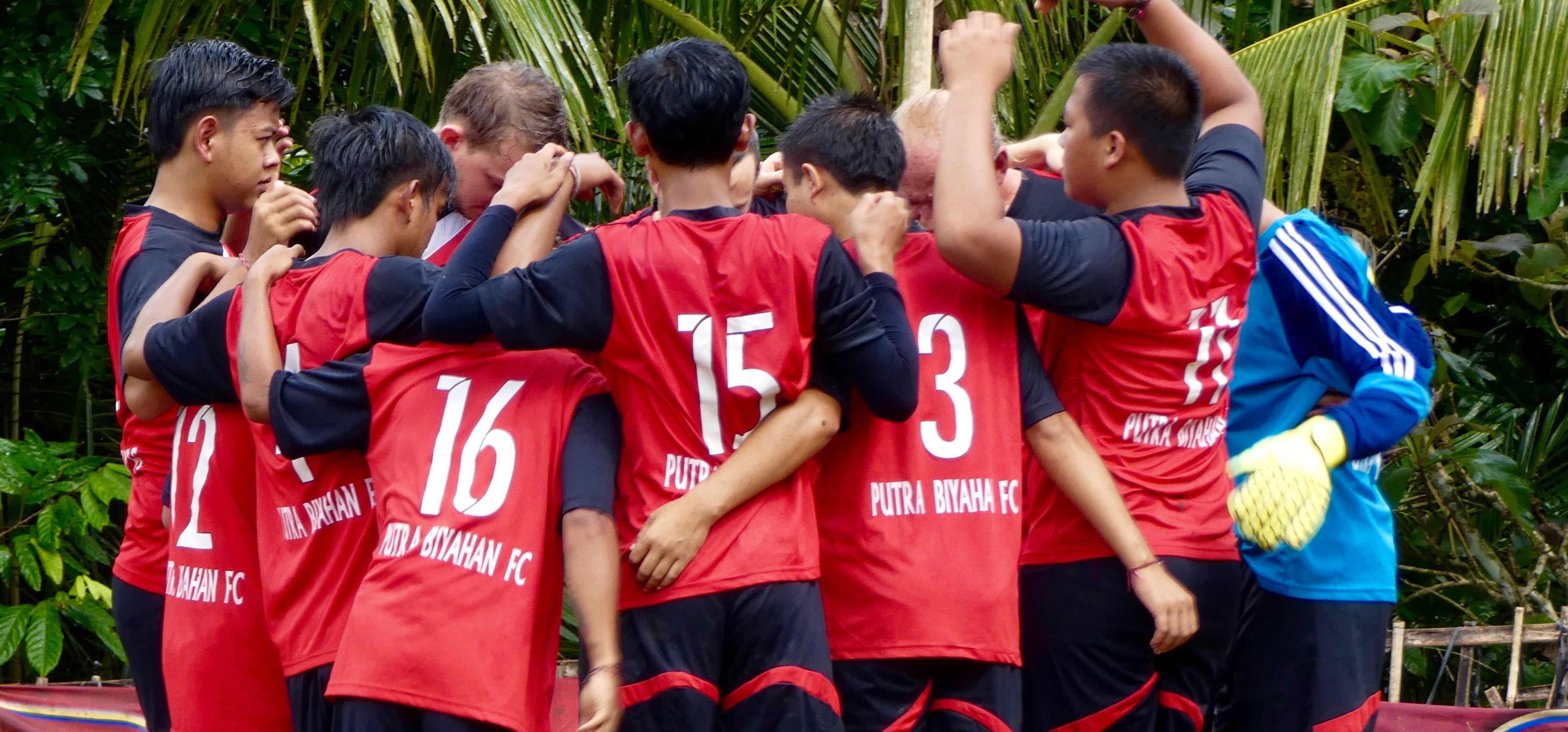 We Sponsor Kids & Youth Football/Soccer