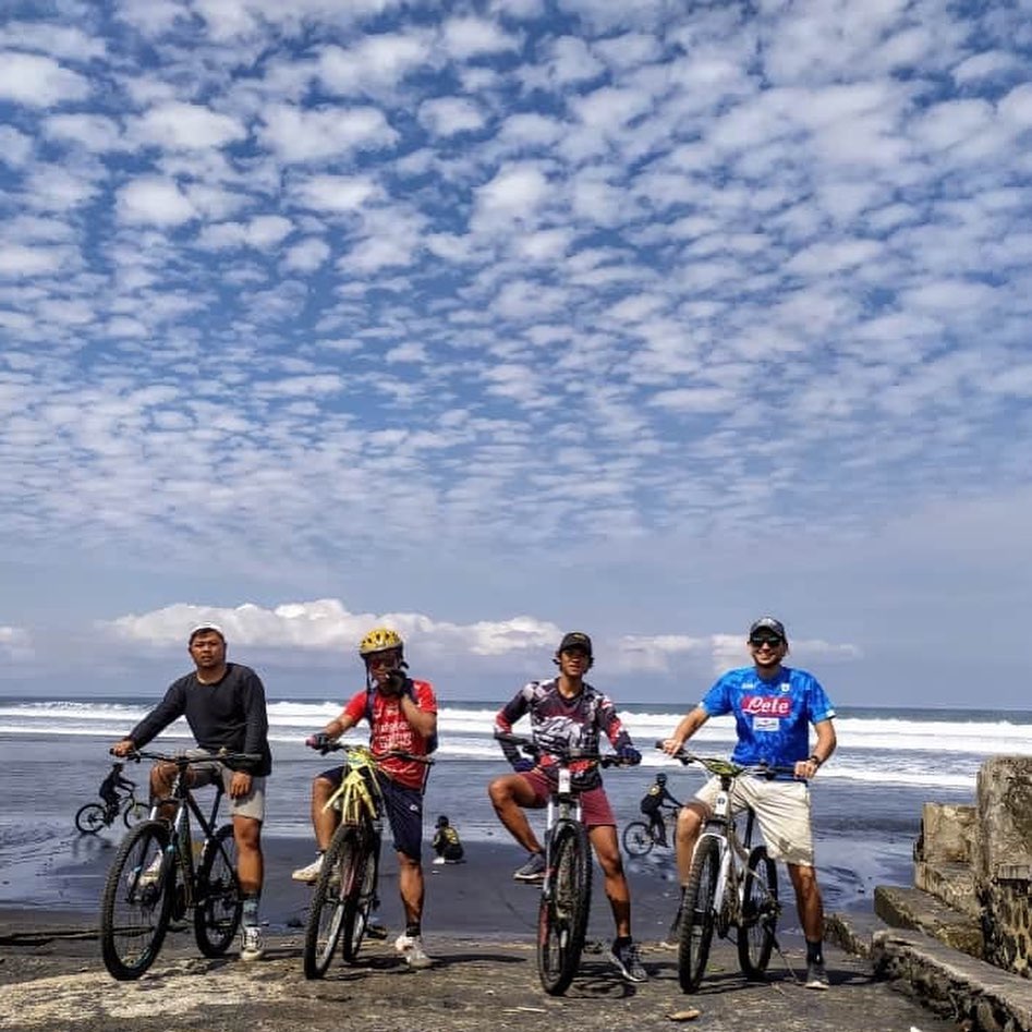 Mountain bike to the beach