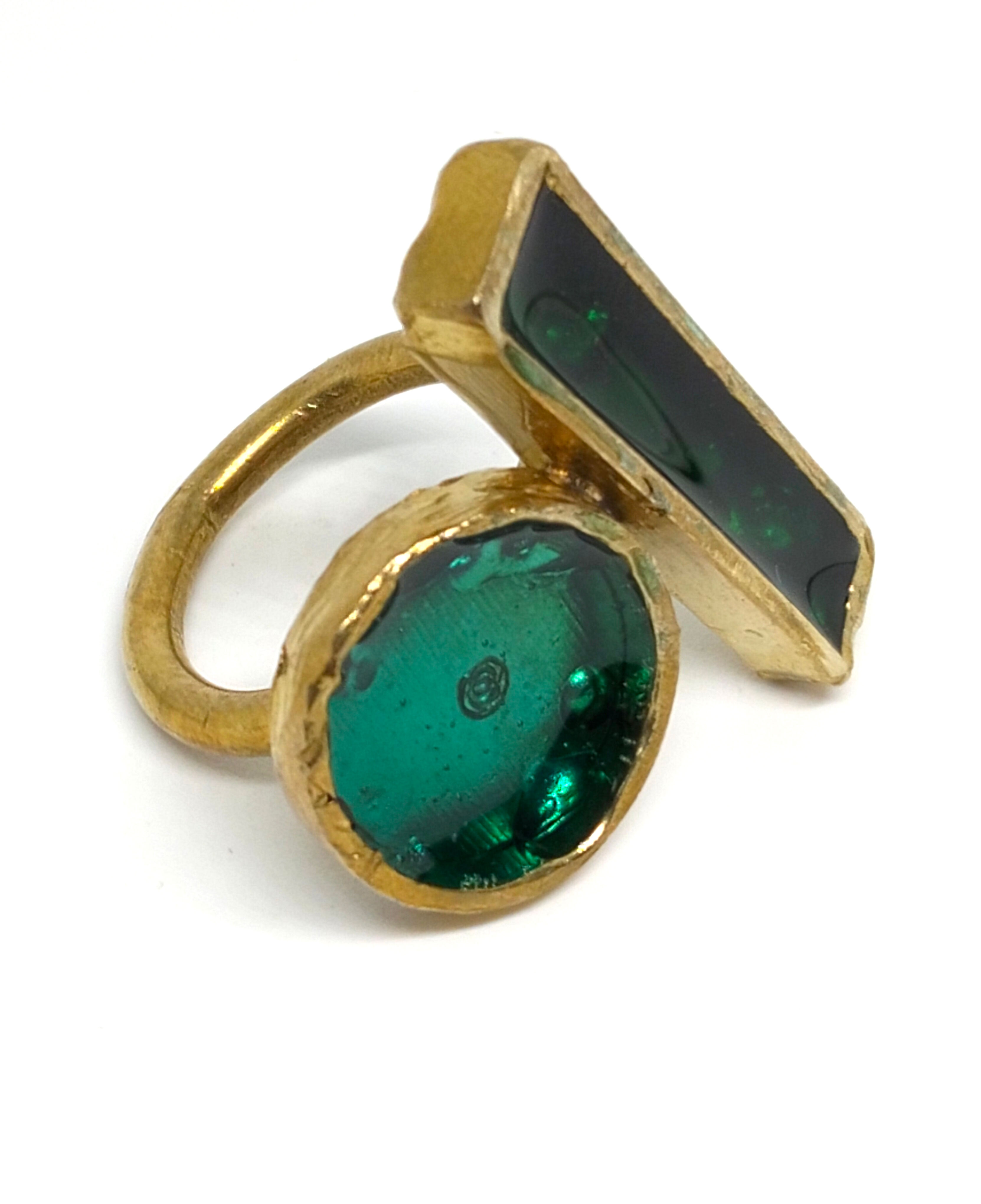 Circle and rectangle Ring
