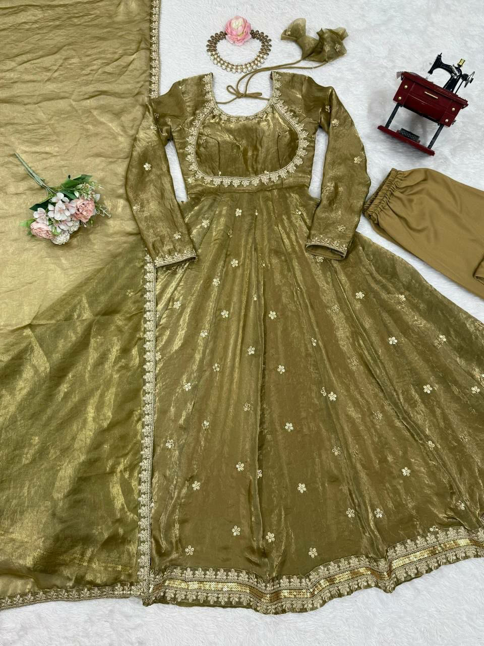 Miniatura: Beautiful anarkali suits
