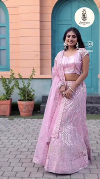 थंबनेल: Gorgeous partywear pink lehenga 
