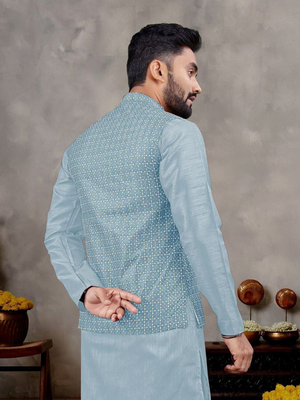 Thumbnail: Banglori Silk kurta pajama with jacket / koti