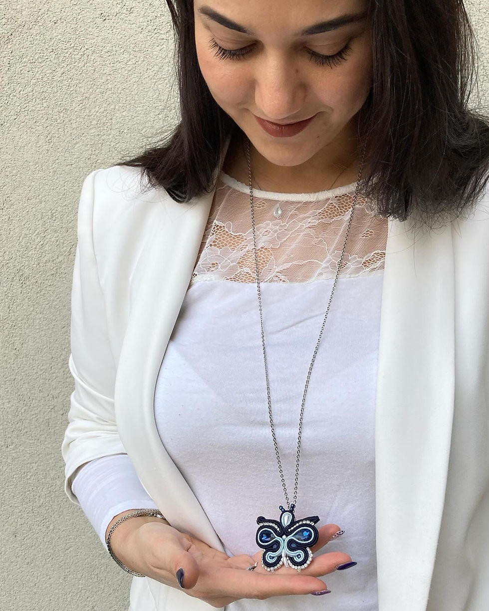 Miniatura: Farfalla Spilla Collana