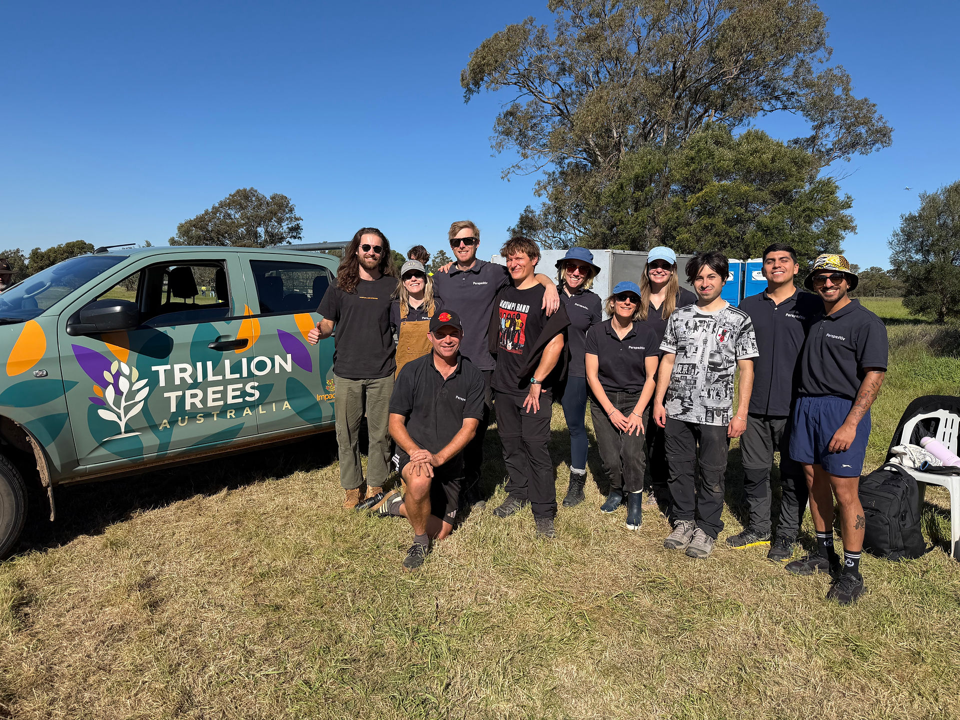Volunteer tee planting with Trillion Trees