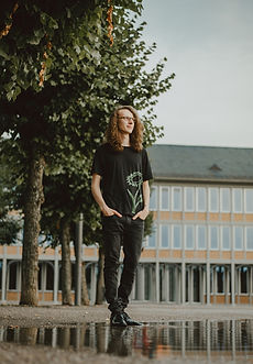 Tim2 - Regenweibchen Fotografie.jpg