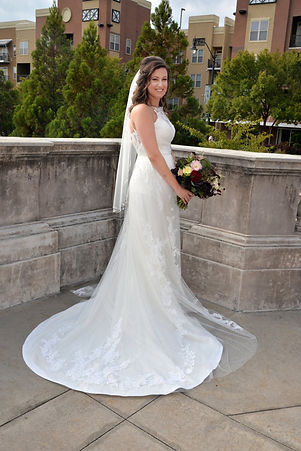 Millenium Gate Museum wedding. Bridal Portrait