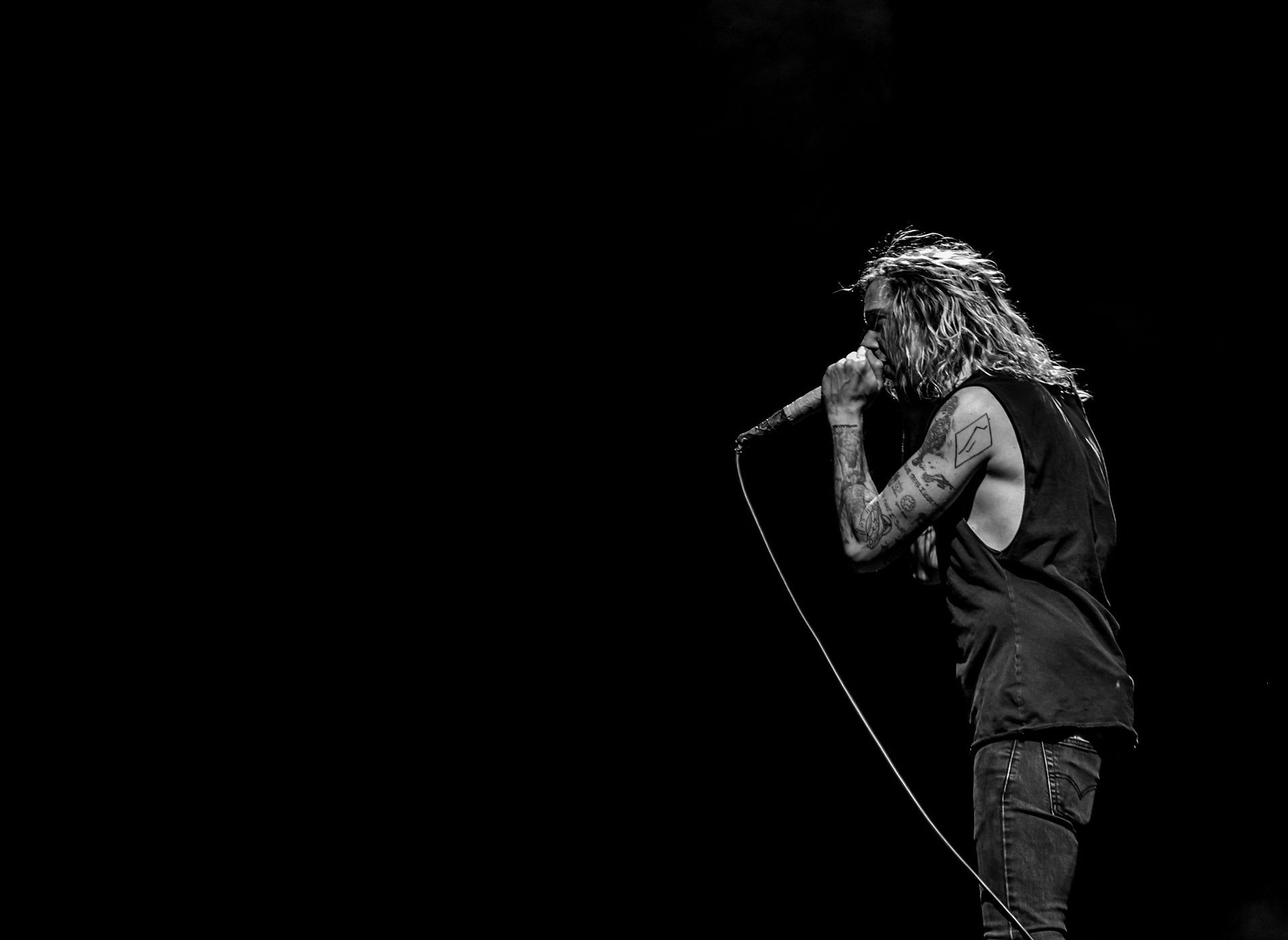 Breaking Benjamin Show Edits Underoath 2