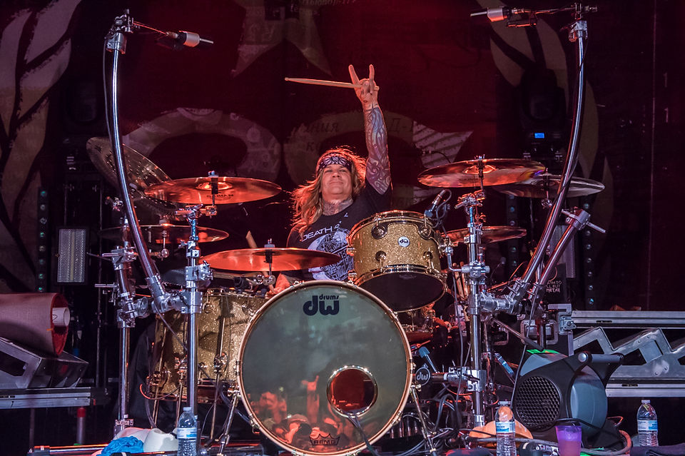Steel_Panther_Niagara_Falls_NY_October_4th_2017_1082-3