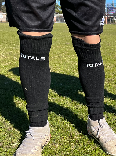 TOTAL90 black shin socks