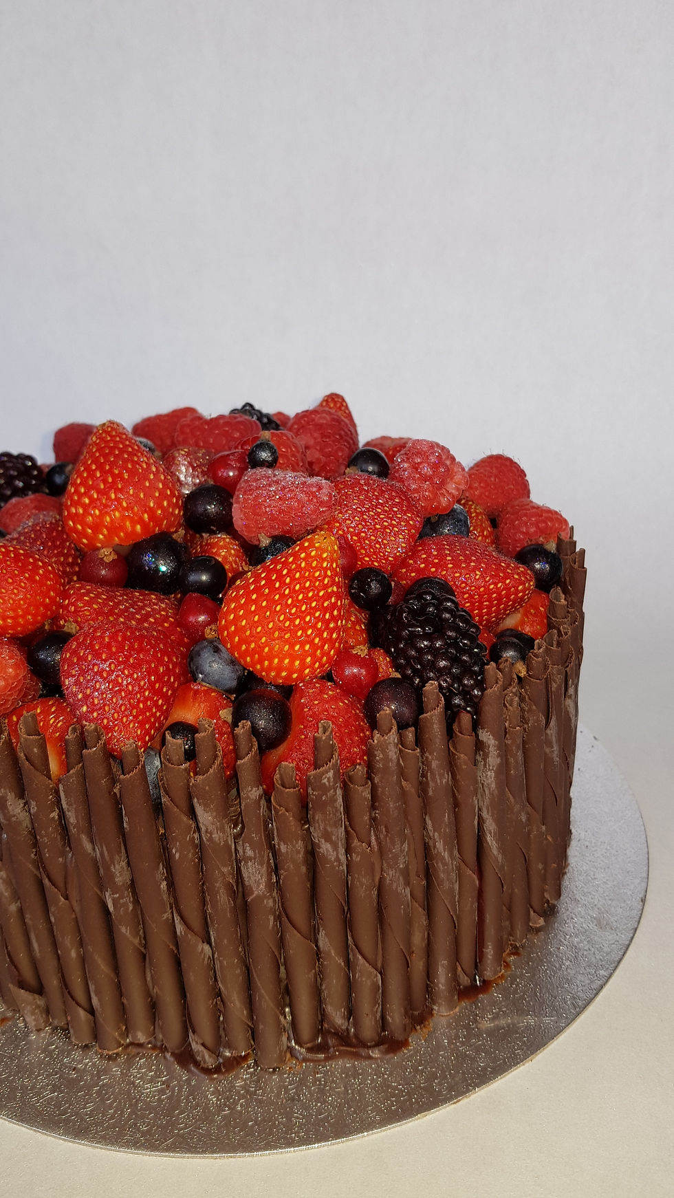 Thumbnail: Jewelled Fruit and Cigarellos Cake