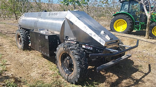 Grande plano de uma máquina agrícola.