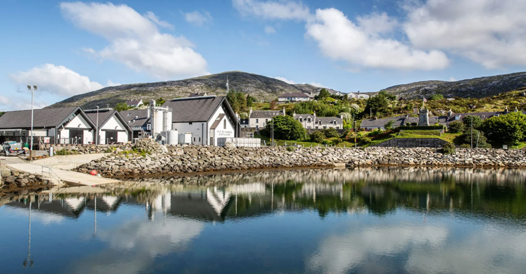 Harris Gin, a “social distillery” that employs almost 40 people on an island of less than 2,000, is one of many prime gin-supping spots in Scotland.