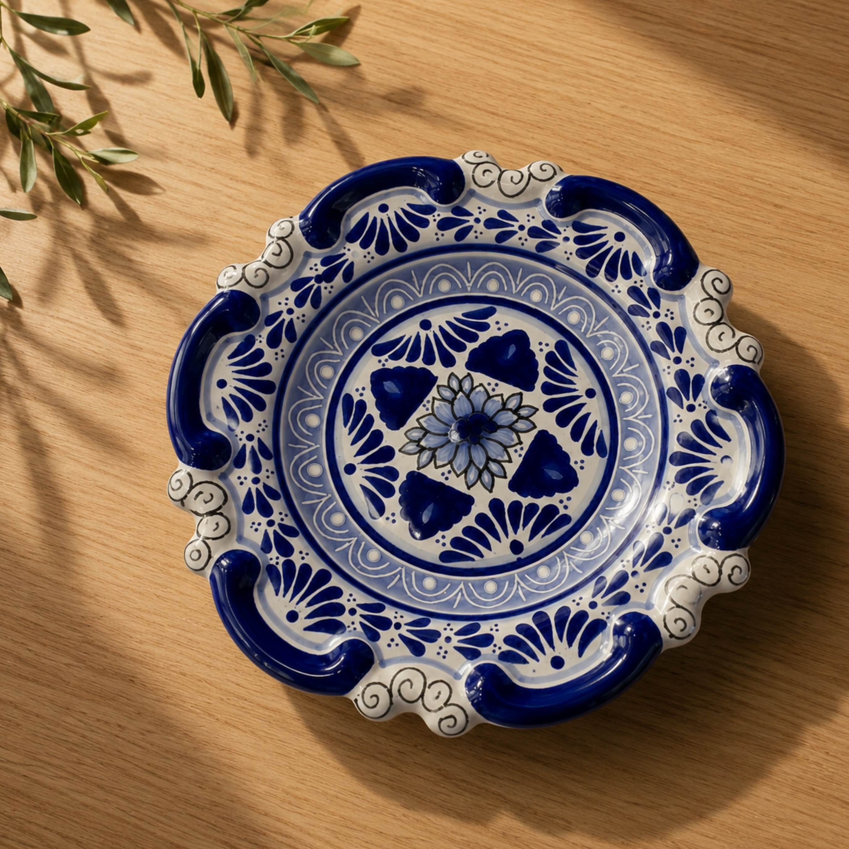 Plato Barroco diseño calabaza decorativo azul y blanco