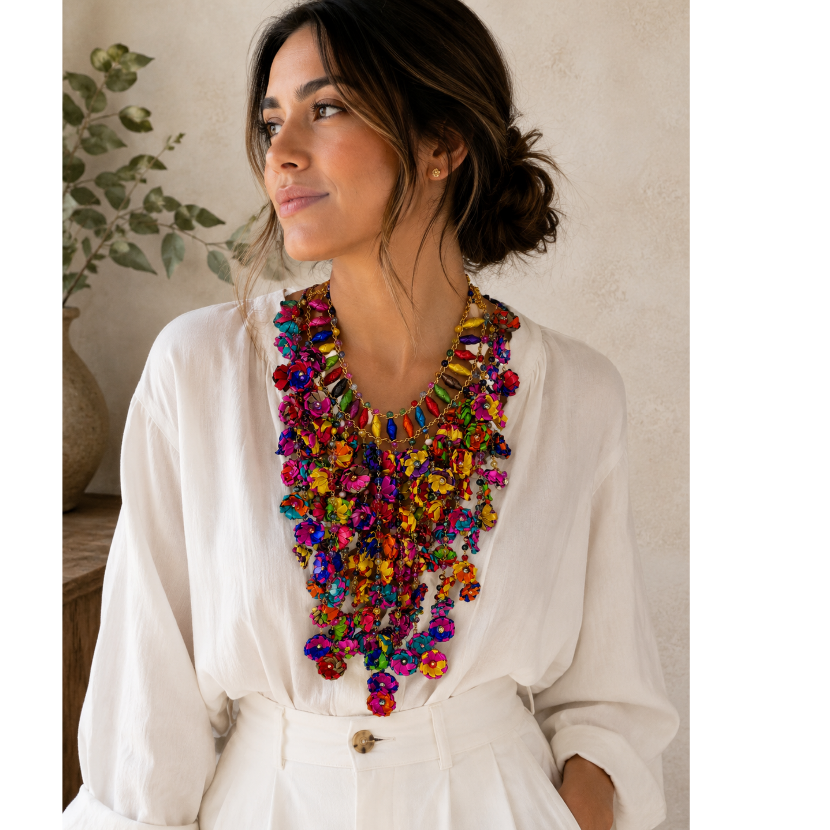 Maxicollar floral multicolor de palma