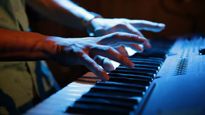 Top 5 Budget MIDI Keyboards