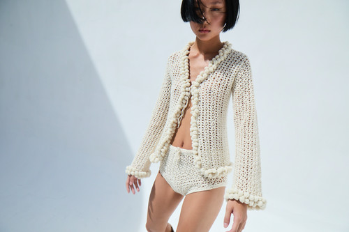 Pom-Pom Top | website