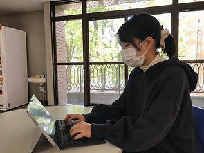 乘次　愛美