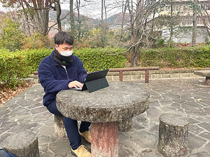 上山　翔悟