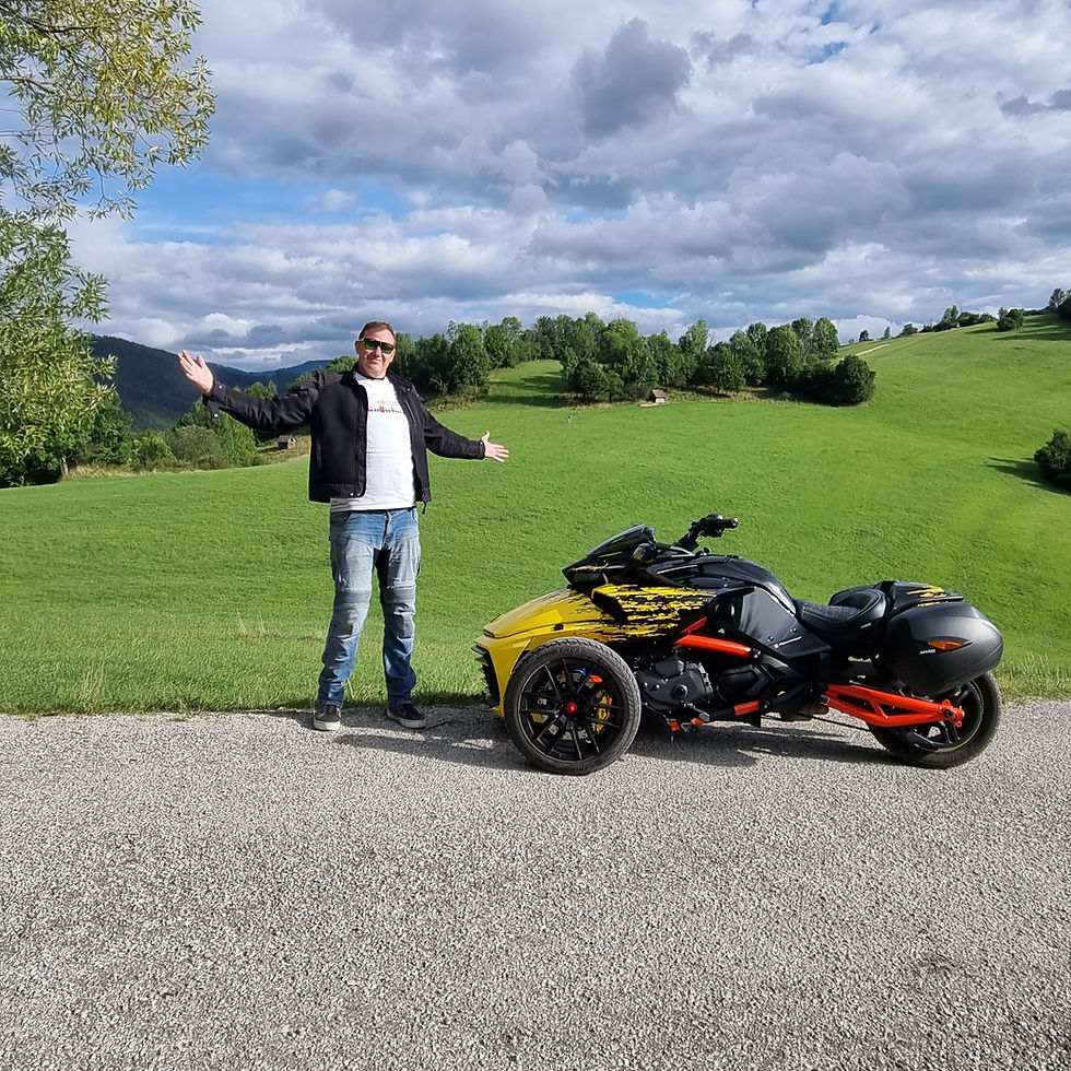Thumbnail: 8-DAYS Lets rYde Slovakia Together with MartinTheVlogger