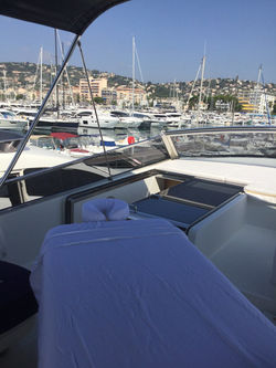 yacht antibes