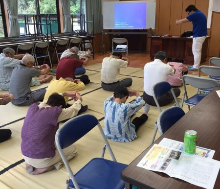 ☆地域に出向いて健康体操★