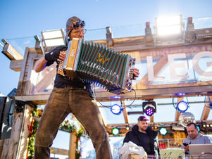 DJ Toni auf der Walleggalm