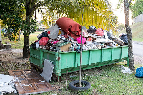 load-of-household-waste-removal-in-actio