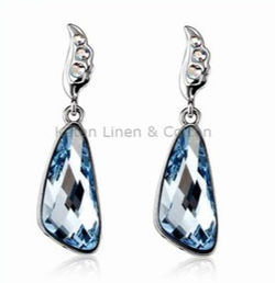 ARETES CRISTAL_edited_edited
