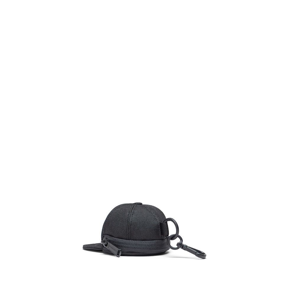 Thumbnail: Herschel Sylas Classic Cap Bag Charm - Black