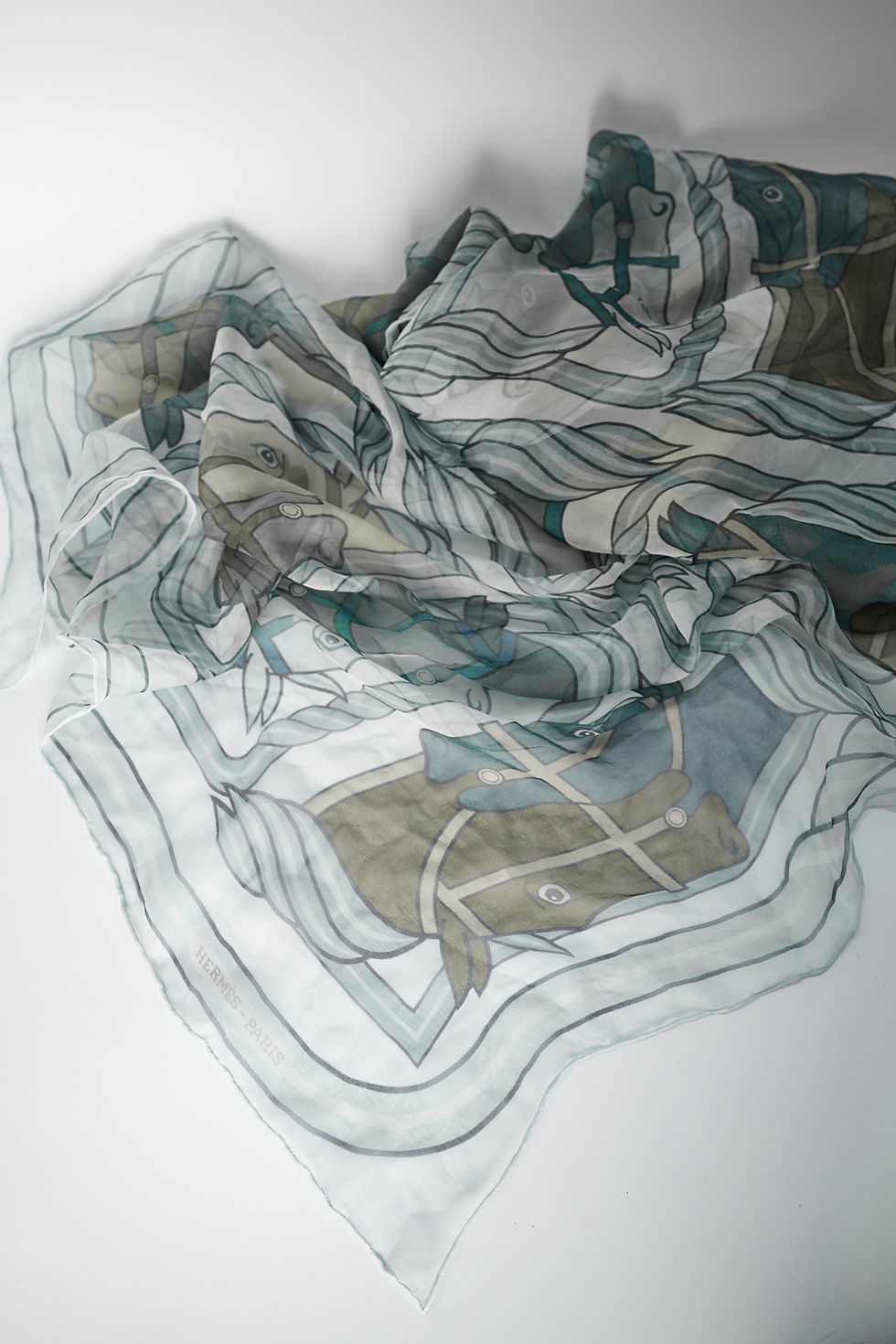 Miniatura: Hermes Silk Scarf Patterned