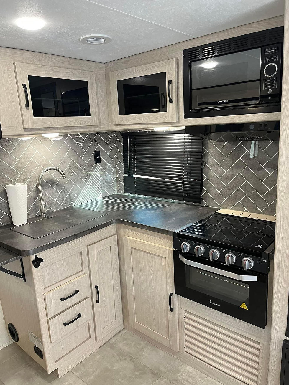 Apex Ultra-Lite Kitchen