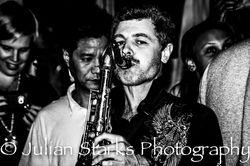 0023_9895_The Dangling Success_Julian St