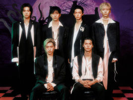 Сегодня (5 декабря) Xdinary Heroes запускают предзаказ билетов на предстоящий фанмитинг