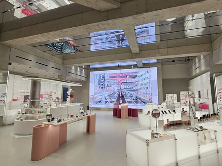 [С места событий] Платформа корейской красоты Yless открывает флагманский магазин в Букчоне