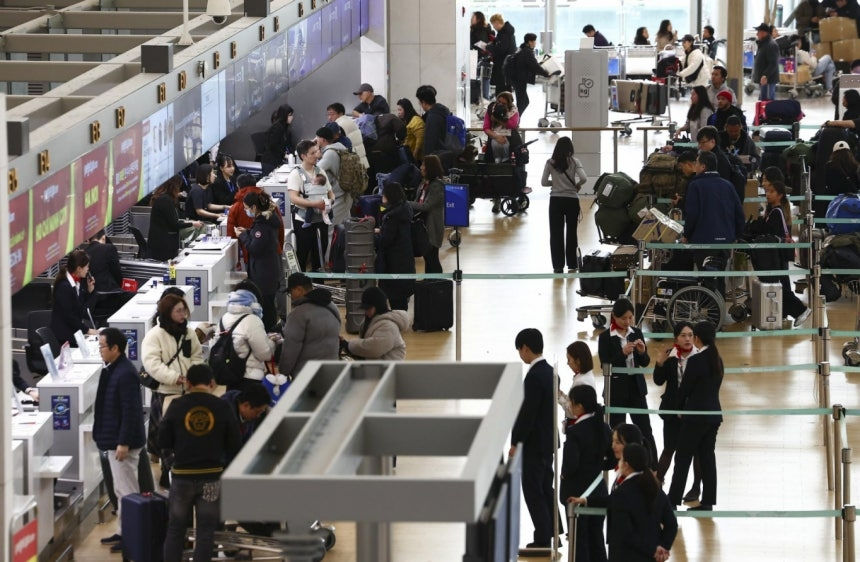 В Южной Корее полиция остановила мужчину, пытавшегося вылететь в Швейцарию для эвтаназии