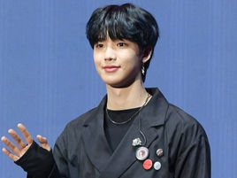 Лим Ёнмин из AB6IX уйдет в армию в ноябре