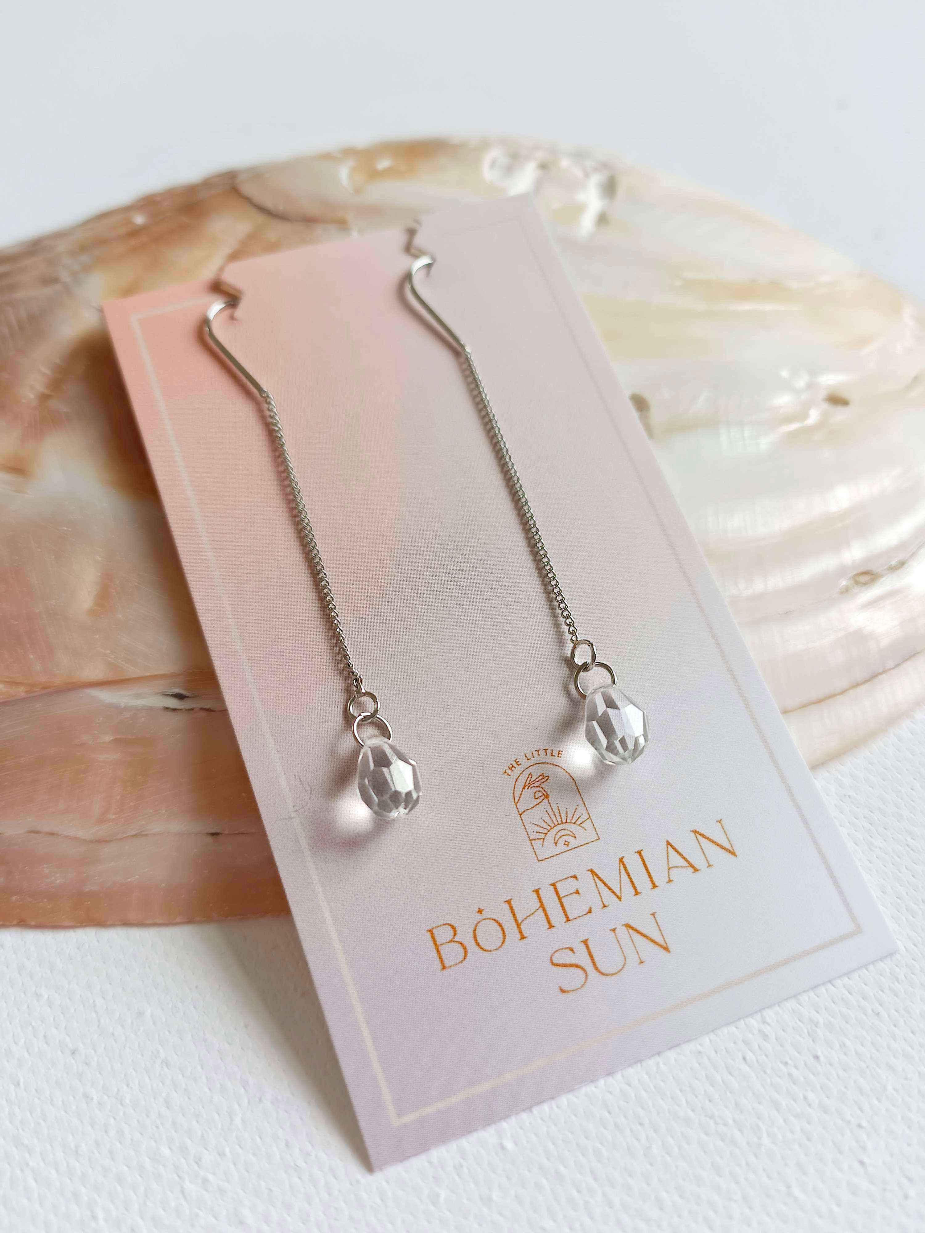 Stříbrné visací náušnice s broušenou kapkou Pure | Blue