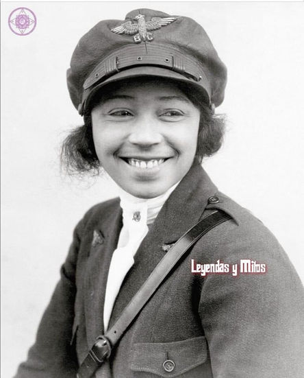 La primer piloto afroamericana/nativa Americana de la historia,