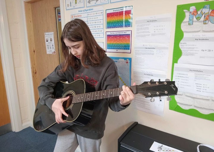 🎶 Getting Into the Groove: A Week of Rhythm and Chords! 🎸🎹