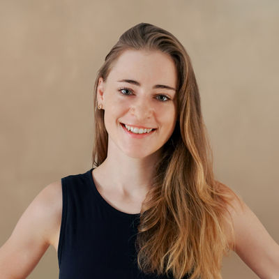 Pilates Trainerin Anna Mühlbauer