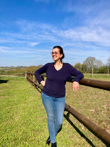 Cathie Choplain, la maîtresse des lieux. Pension féline dans un havre de paix