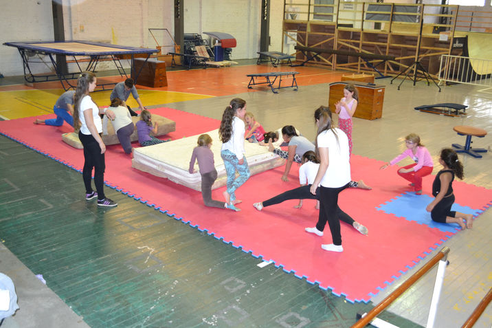 Projetos esportivos que mudam vidas