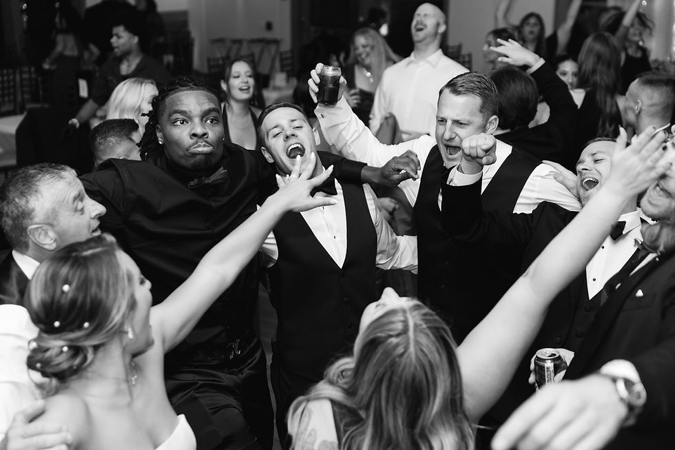 How to Keep Your Wedding Dance Floor Packed All Night 