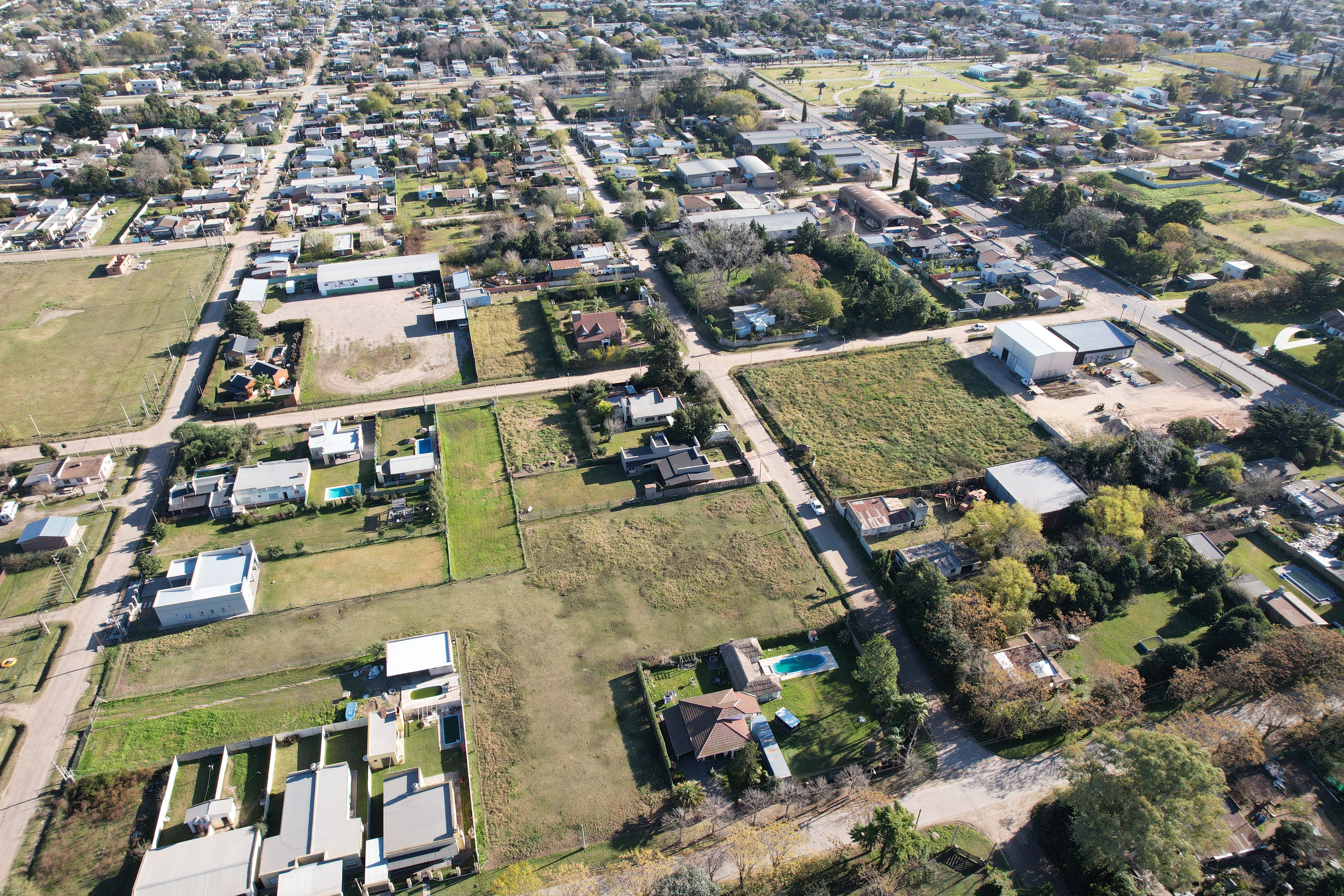 Lote en venta: calle 14 entre 125 y 127, Navarro