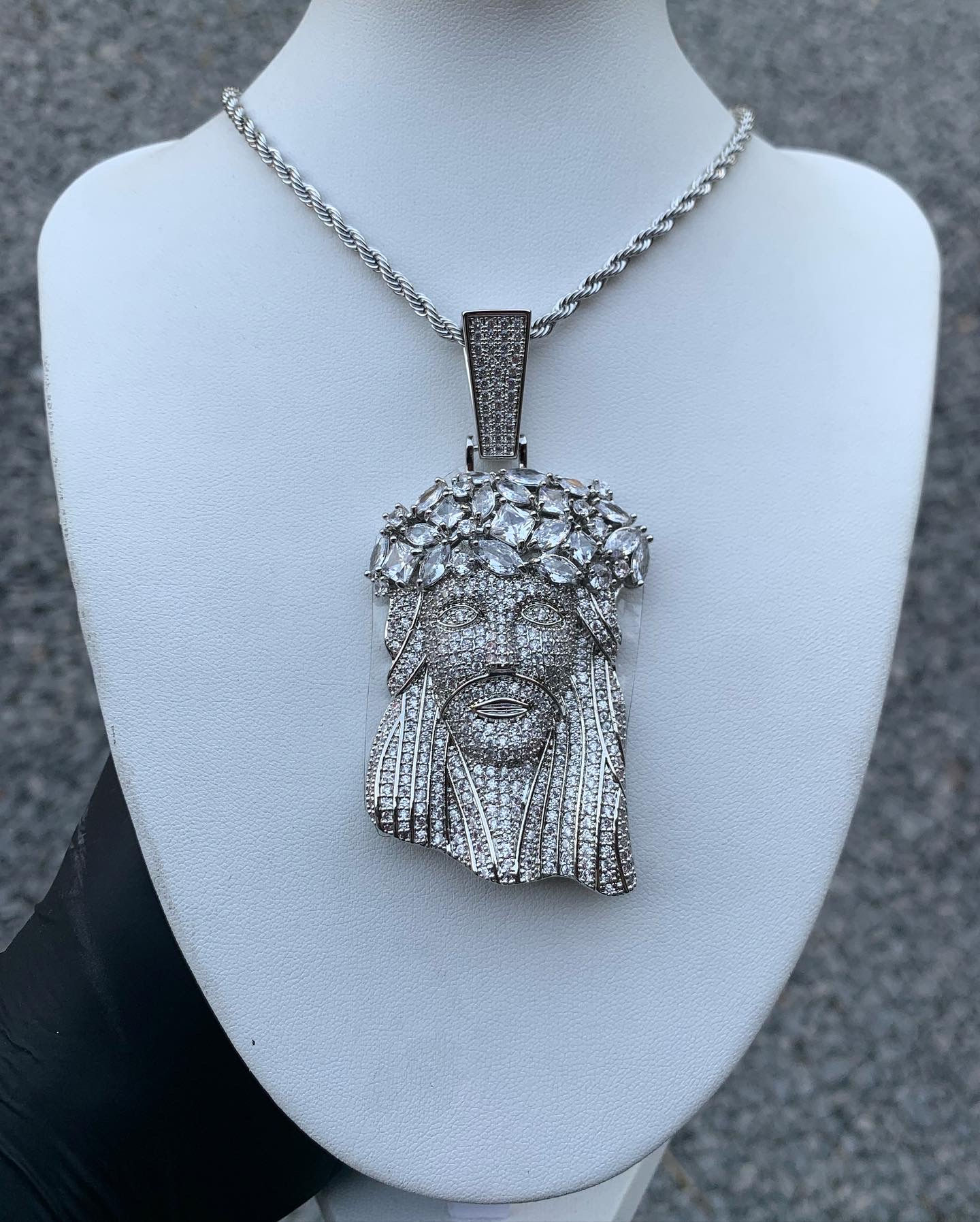 Jesus Piece Premium 5A con Torzal